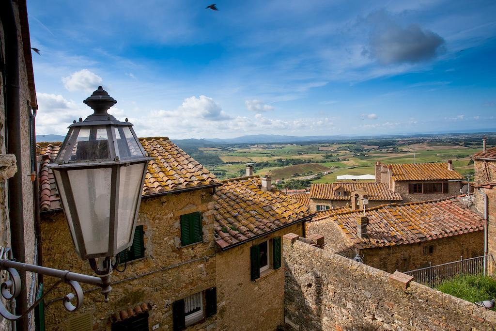Borgo Alle Mura Apartamento Casale Marittimo Exterior foto